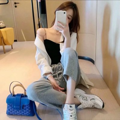两公婆八条心